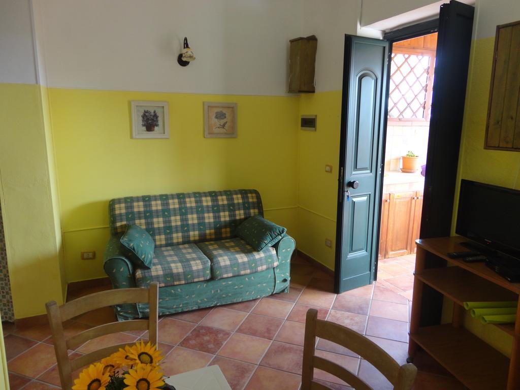 Apartamento Baciati Dal Sole Porto Empedocle Habitación foto